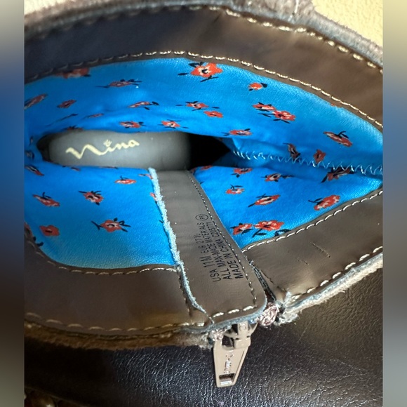 Nina Size 11 Little Girl Brown Side Zip Boots with blue lining - Picture 7 of 7